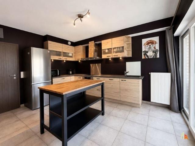 Appartement à louer pour 975 euro avec 2 chambres à coucher