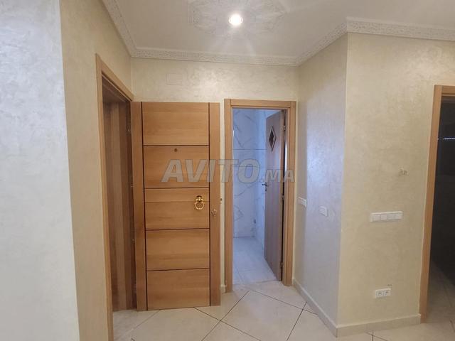 Appartement à louer près de l'aéroport, quartier Al Nakhil, complexe Al Andalous