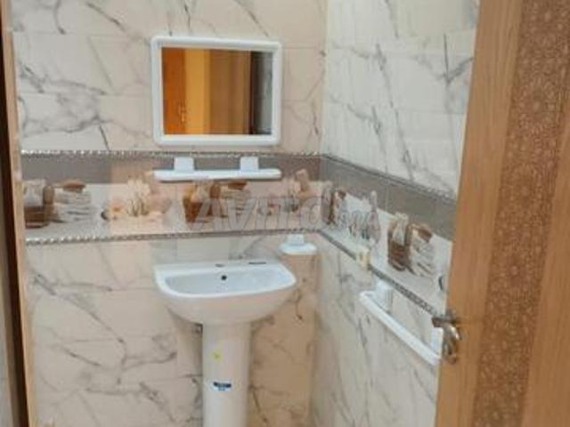 Appartement à louer, rue Tah