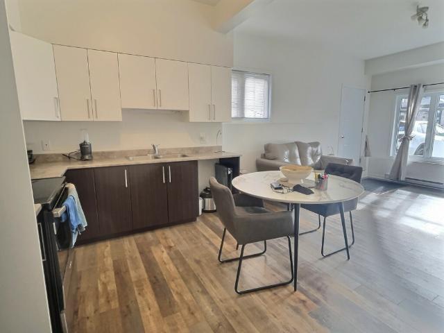 Appartement à Louer rue Lafrance, Gatineau Gatineau 9 photos | Logis Québec