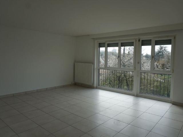 Appartement à louer REIMS RUE DE BEZANNES