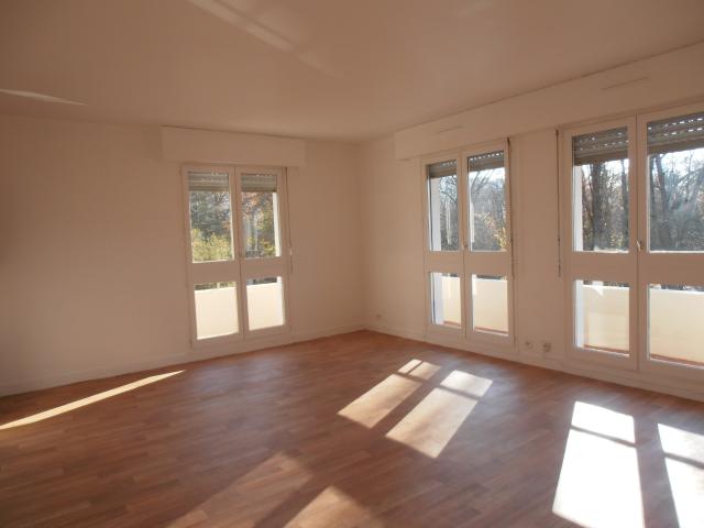 Appartement à louer Saint Remy Les Chevreuse