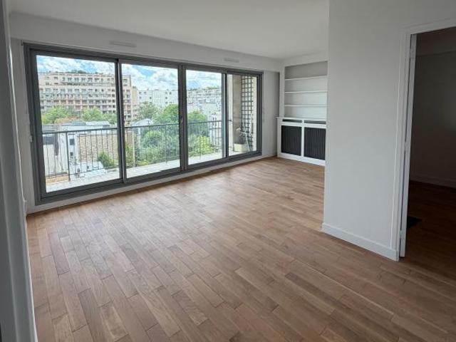 Appartement À Louer T1BIS