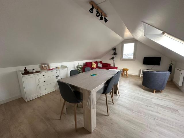 APPARTEMENT à louer TOURLAVILLE Ref: LAPP100123 Agence Lefranc Immobilier