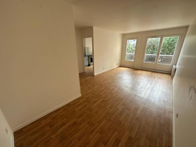 APPARTEMENT à louer TOURLAVILLE Ref: LAPP100228 Agence Lefranc Immobilier