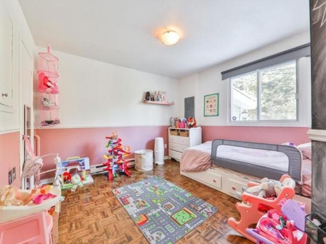 Appartement à louer – Très grand 5½ | Saint Sauveur