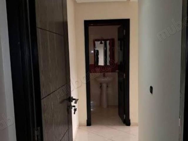 Appartement à louer – Usage Bureau Hay Inara
