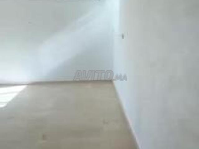 Appartement à louer vide Hay Charaf
