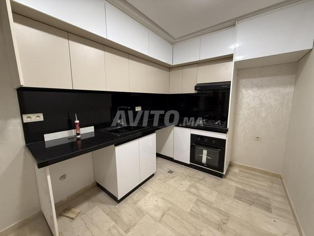 Appartement à louer vide quartier Charaf