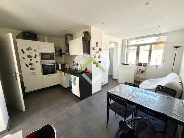 Appartement à louer VILLENEUVE D'ASCQ FLERS BOURG