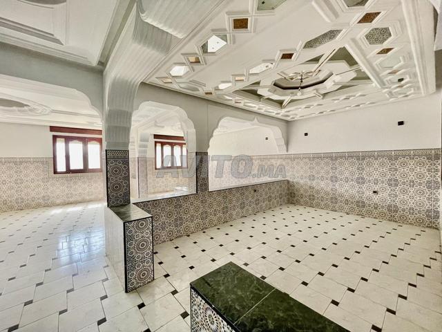 Appartement à louer 140 m² à Tanger