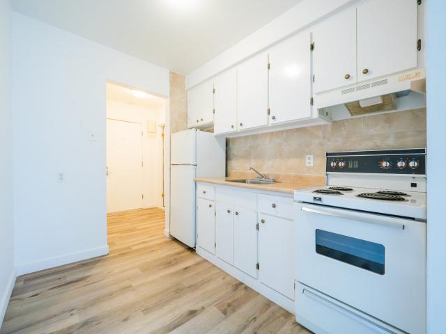 Appartement à Louer 1440 Boulevard Henri Bourassa Est, Montréal 19 photos | Logis Québec