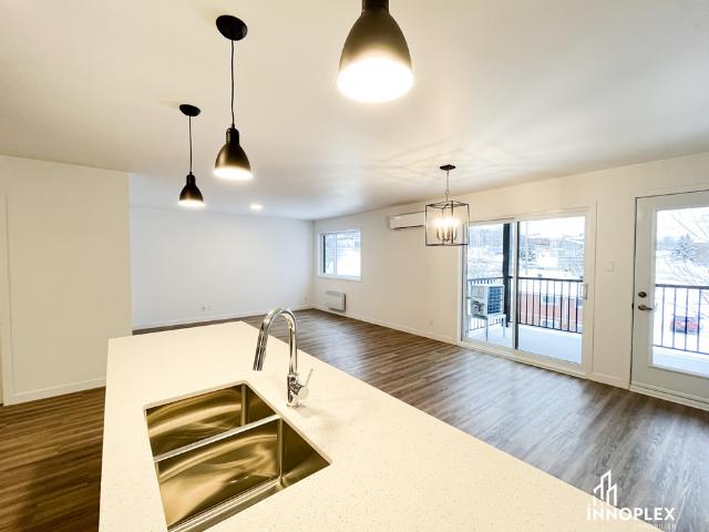 Appartement à Louer 1515 brulotte, Fleurimont Sherbrooke 18 photos | Logis Québec