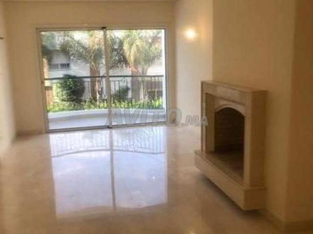 Appartement à louer 163 m² OASIS Casablanca