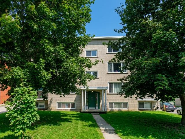 Appartement à Louer 1600 Rue de Courville, Mont Bellevue Sherbrooke 10 photos | Logis Québec