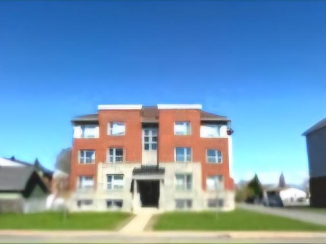 Appartement à Louer 161, rue Monseigneur Lajeunesse, L'Épiphanie 15 photos | Logis Québec