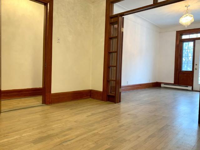 Appartement à Louer 1650 Boulevard Saint Joseph E, Le Plateau Mont Royal Montréal 7 photos | Logis Québec