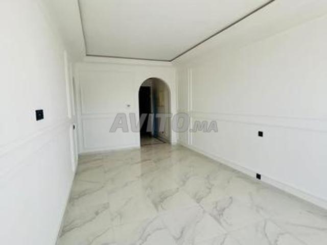 Appartement à louer 165 m² 3 CH à Oasis