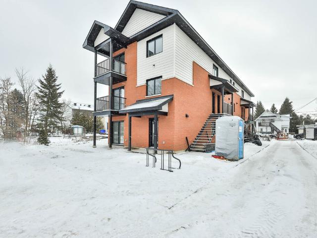Appartement à Louer 169 dorhester, Buckingham Gatineau 8 photos | Logis Québec