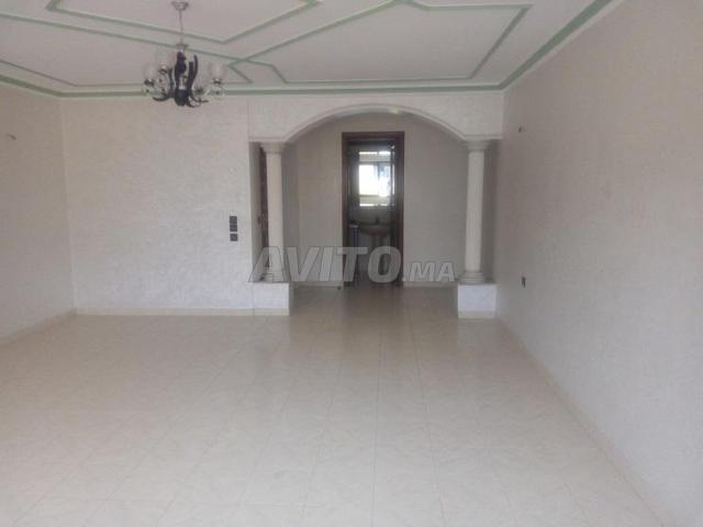 Appartement à louer 170 m² 4 pièces à 2 Mars