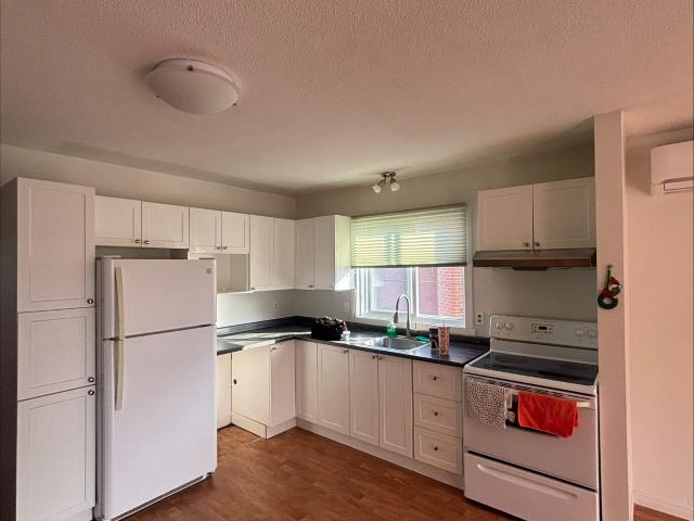 Appartement à Louer 170 Rue Murray Sherbrooke J1G 2K4, Fleurimont Sherbrooke 7 photos | Logis Québec