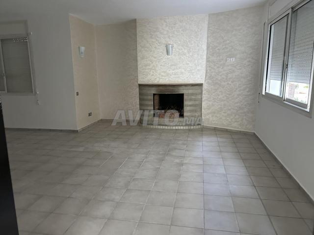 Appartement à louer 190 m² à Rabat