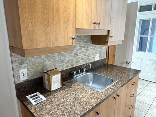 Appartement à Louer 190, rue Hamilton, Québec, La Cité Limoilou Québec 11 photos | Logis Québec