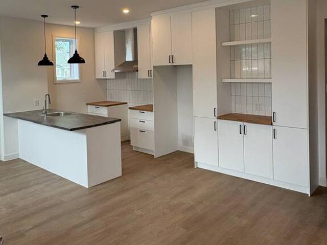 Appartement à Louer 1924 rue principale, Saint Gilles 7 photos | Logis Québec