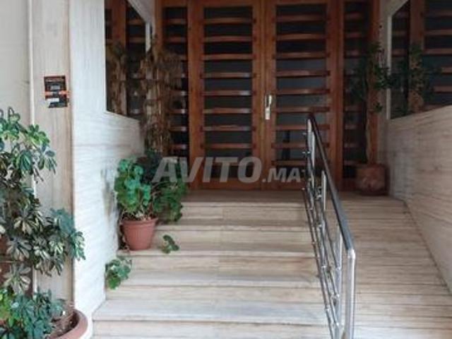 Appartement à louer 100 m² à Rabat