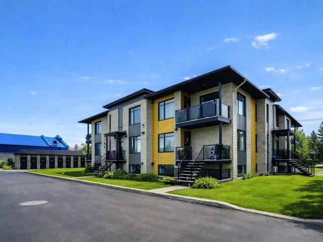 Appartement à Louer 100 Rue Du Maquis, Aylmer Gatineau 17 photos | Logis Québec