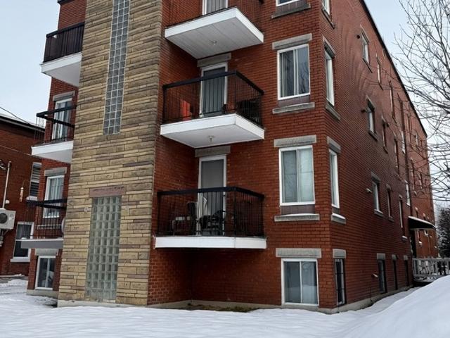 Appartement à Louer 1010 courcellette, Mont Bellevue Sherbrooke 9 photos | Logis Québec