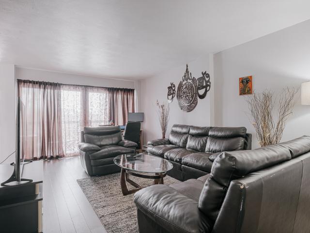 Appartement à Louer 1035 Bd Pie XII, Sainte Foy/Sillery/Cap Rouge Québec 10 photos | Logis Québec