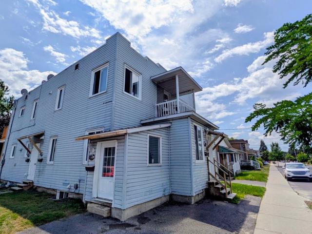 Appartement à Louer 104,Rue St François, Salaberry de Valleyfield 8 photos | Logis Québec