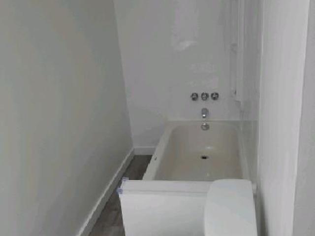 Appartement à Louer 105 Rue King Est, Fleurimont Sherbrooke 6 photos | Logis Québec