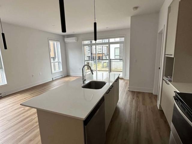 Appartement à Louer 105, rue Nancy Elliott, app. 107, Aylmer Gatineau 6 photos | Logis Québec