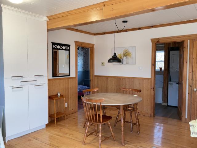 Appartement à Louer 1091 chemin des coudriers, L'Isle aux Coudres 14 photos | Logis Québec