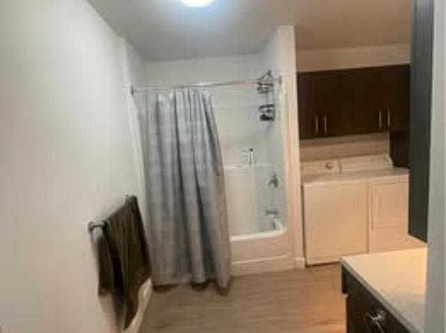 Appartement à Louer 1105 rue Cousineau, Les Nations Sherbrooke 6 photos | Logis Québec