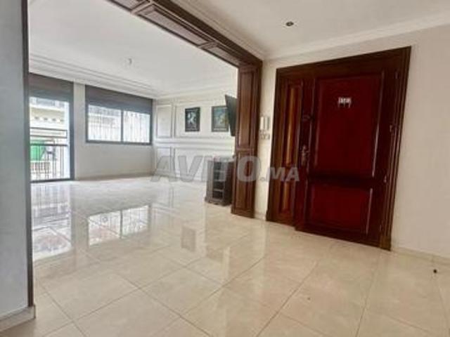 Appartement à louer 123 m² à Mâarif Extension