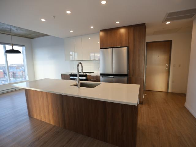 Appartement à Louer 1200 rue de Royan, Laval des Rapides Laval 21 photos | Logis Québec
