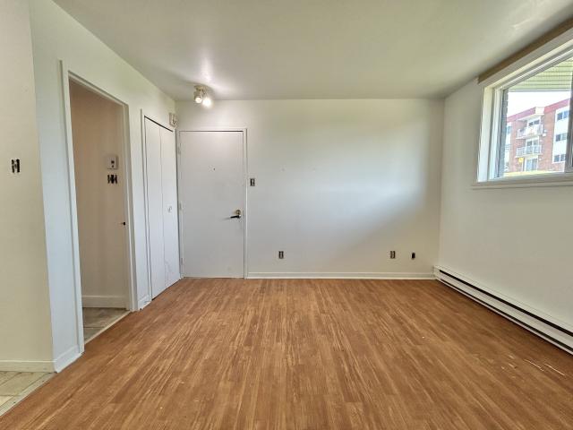 Appartement à Louer 1235 Rue de la Colline, L'Ancienne Lorette 10 photos | Logis Québec