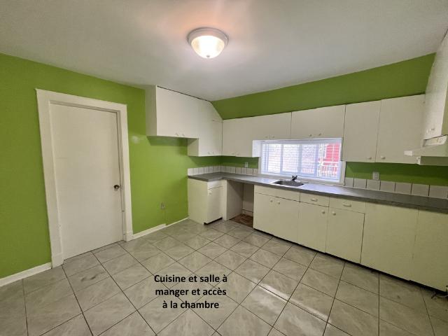 Appartement à Louer 1239 Lincoln, Mont Bellevue Sherbrooke 12 photos | Logis Québec