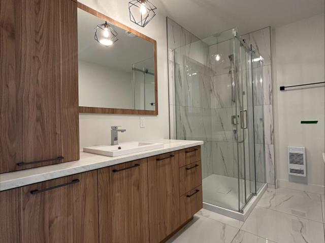 Appartement à Louer 1271 rue Chalmers, Mont Bellevue Sherbrooke 5 photos | Logis Québec
