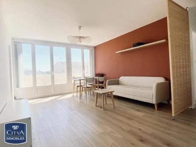 Appartement à louer 1 pièce 10.12m²