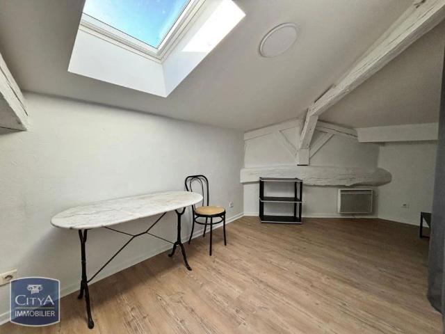 Appartement à louer 1 pièce 10.17m²
