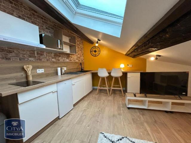 Appartement à louer 1 pièce 10.19m²