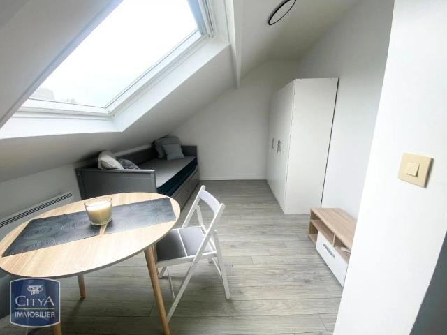 Appartement à louer 1 pièce 10.2m²