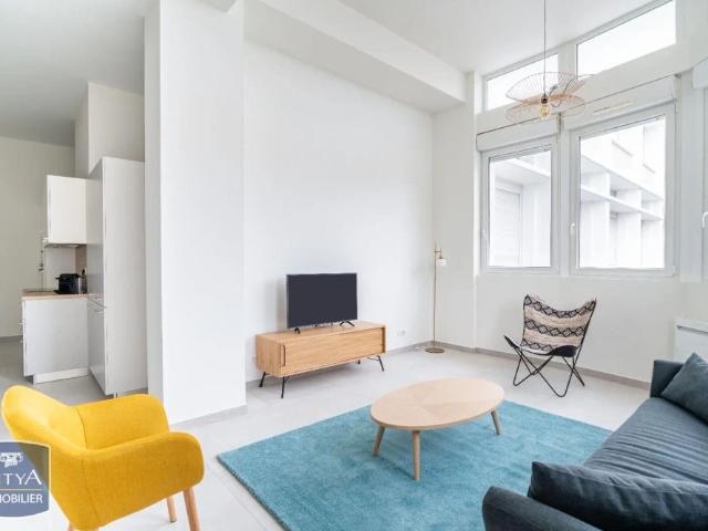 Appartement à louer 1 pièce 10.4m²