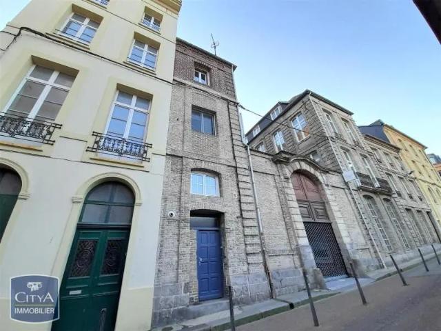 Appartement à louer 1 pièce 13.75m²