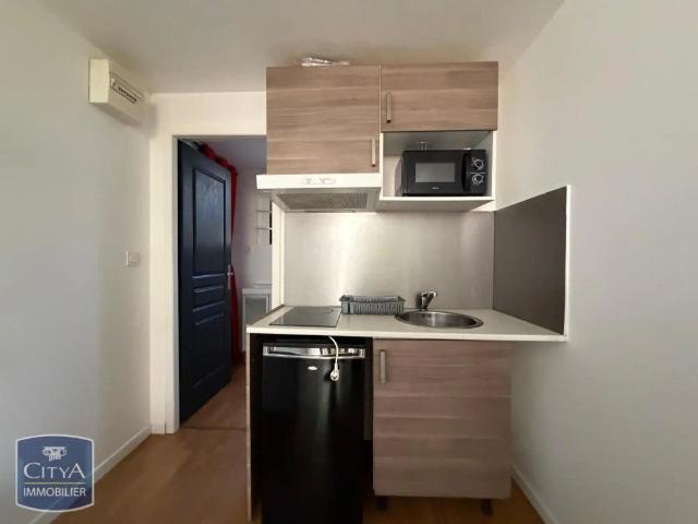 Appartement à louer 1 pièce 14.35m²