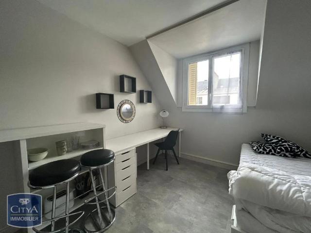 Appartement à louer 1 pièce 14.77m²